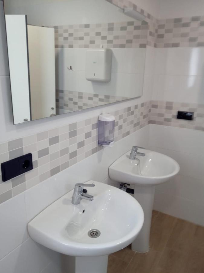Anam Cara House Hostel Serantes  Luaran gambar