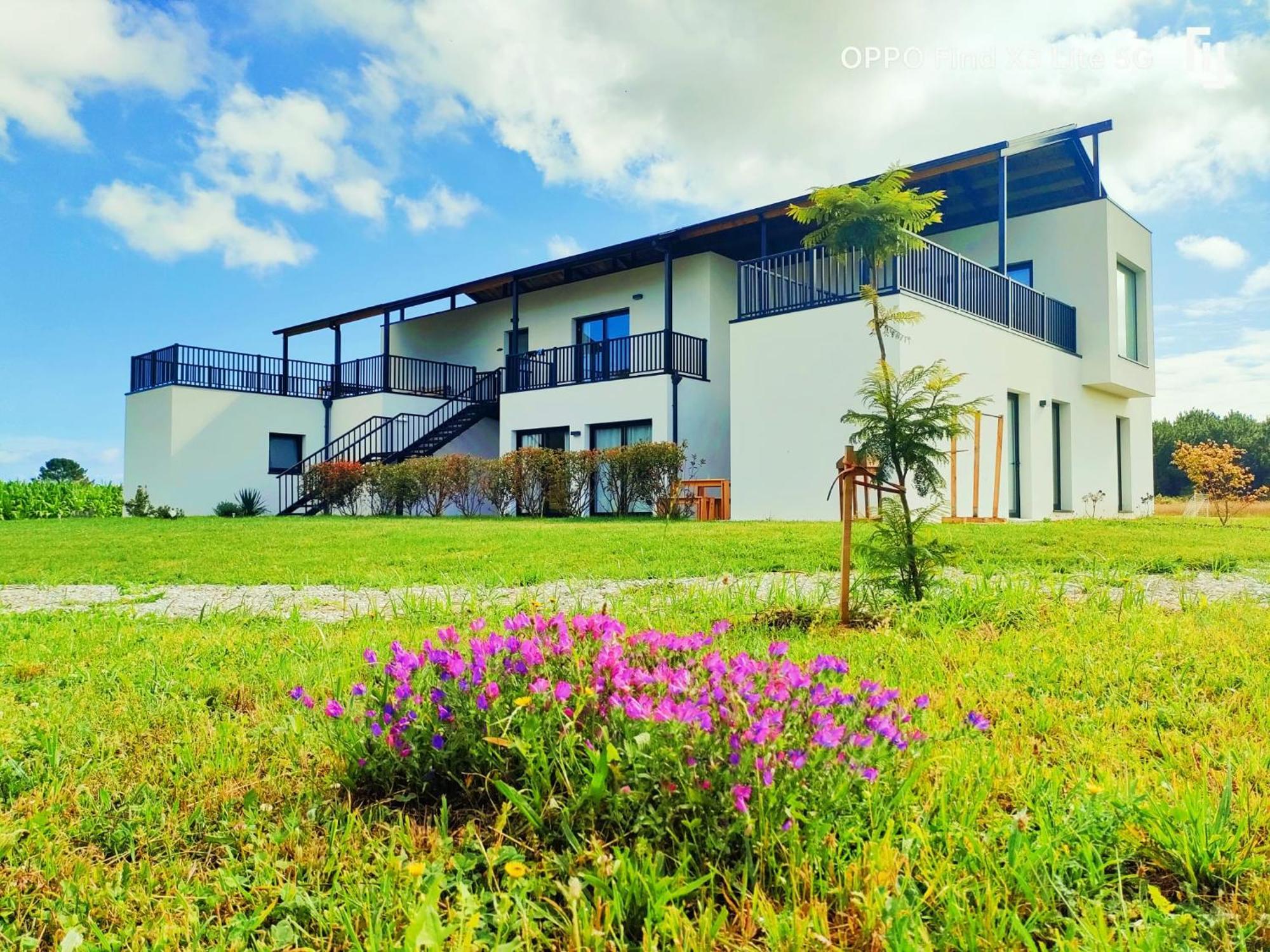 Anam Cara House Hostel Serantes  Luaran gambar